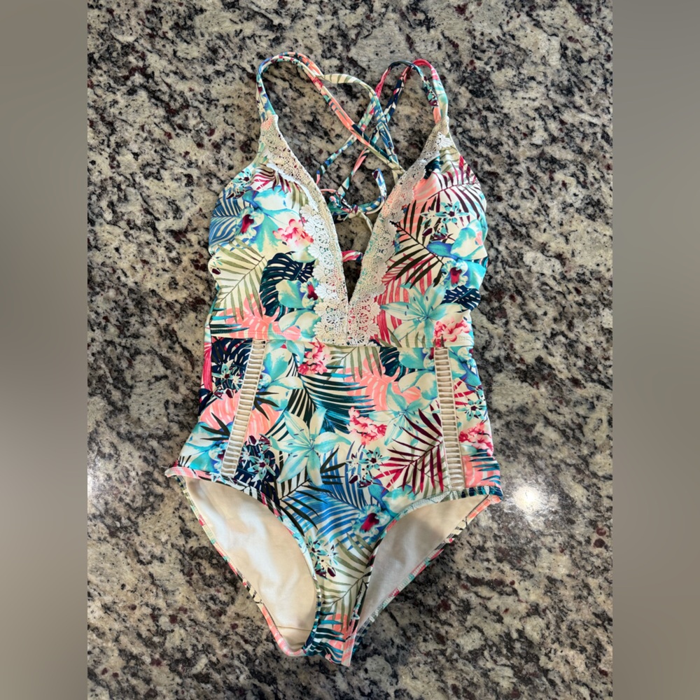 Time and Tru One Piece Tropical Print Swimsuit - Small